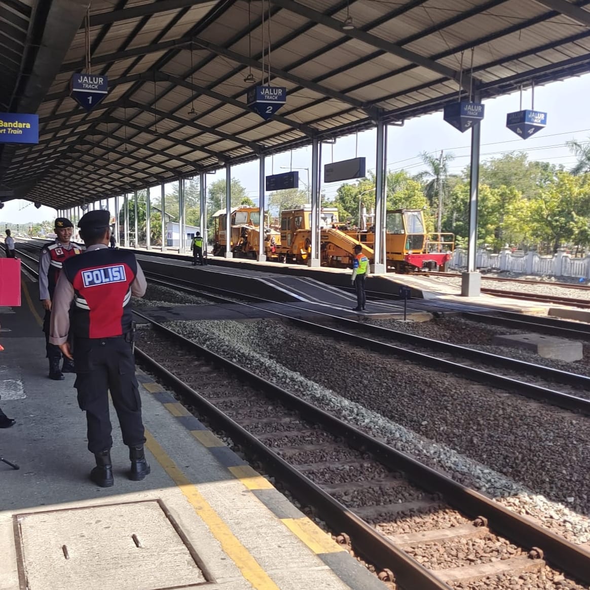 PATROLI KRYD SIANG POLSEK WATES  DALAM RANGKA HARKAMTIBMAS AMAN DAN KONDUSIF