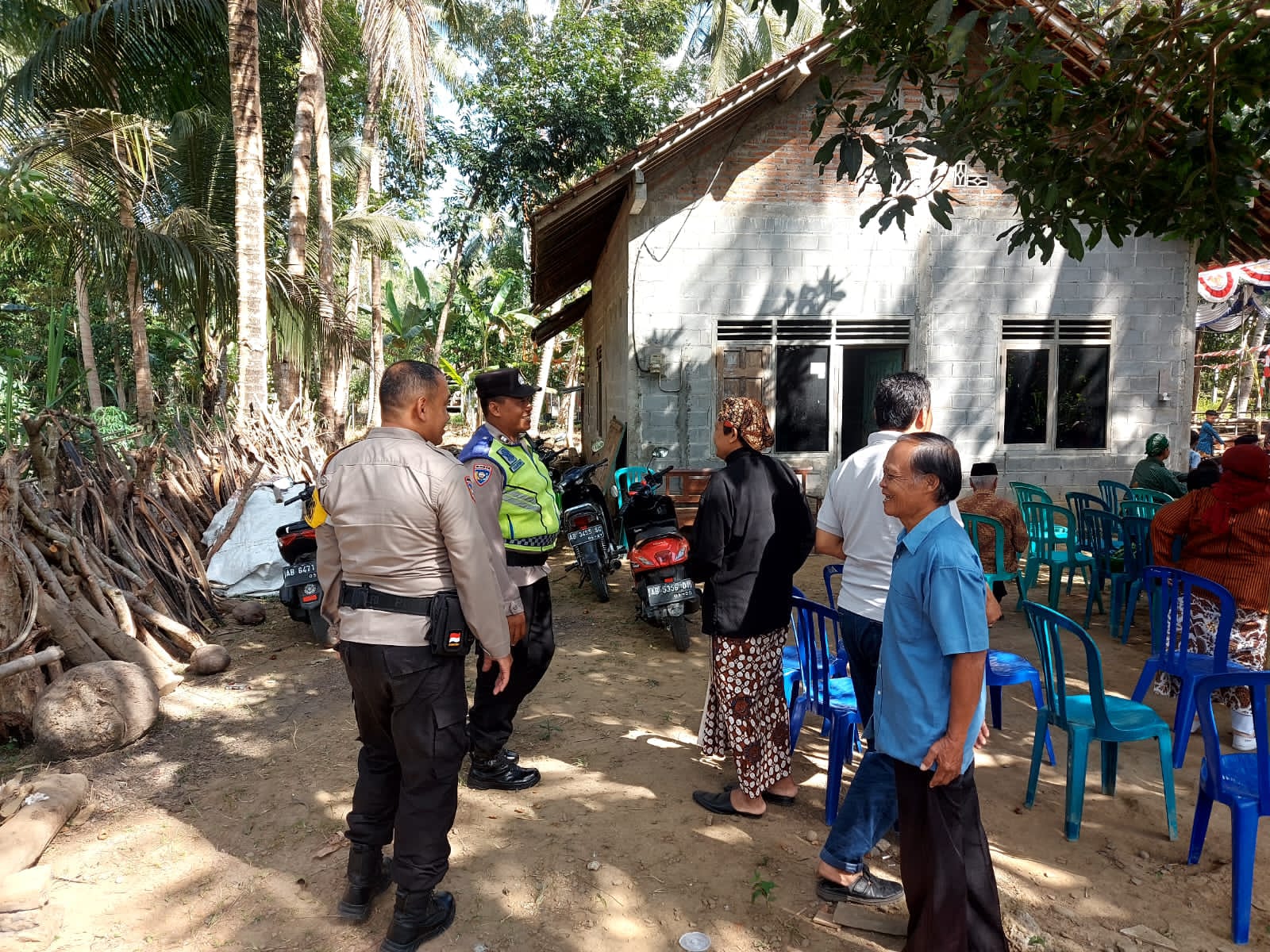 Polsek Pengasih Laksanakan Pengamanan Merti Dusun