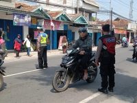 Patroli Dialogis Upaya Polsek Wates Cipta Kamtibmas Aman dan Kondusif