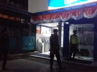 TINGKATKAN KEAMANAN WILAYAH WATES SAMAPTA POLSEK WATES LAKUKAN PATROLI KRYD MALAM