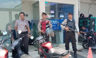 Berikan Rasa Aman, Personel Polsek Nanggulan Laksanakan Patroli Kewilayahan